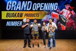 LINE_ALBUM_G opening Buakaw1_231113_1_0_1203x800